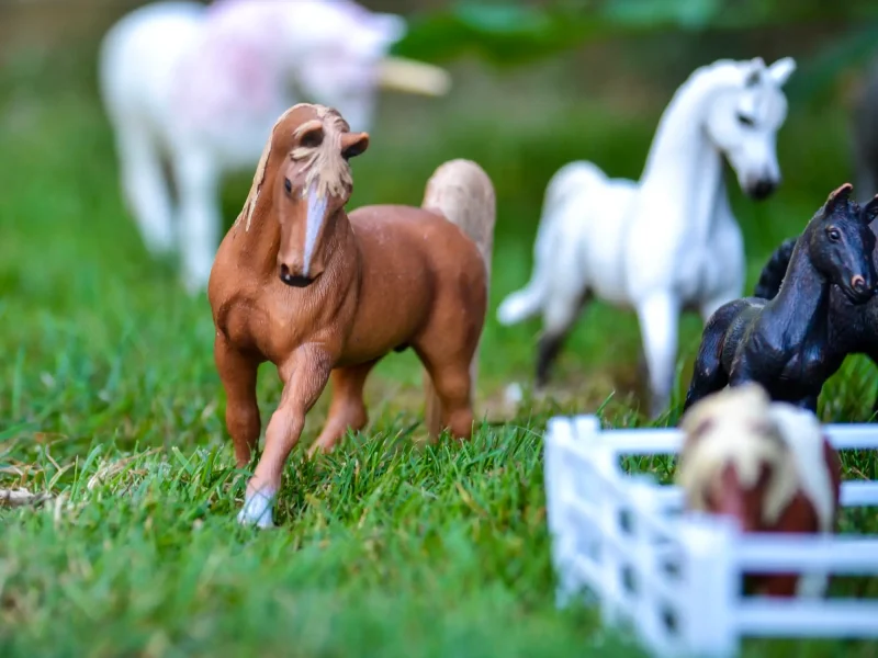 horses-toys